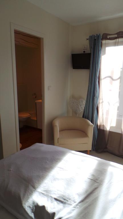 Blicourt ドメーヌ ド レニョヴァル Bed & Breakfast 部屋 写真