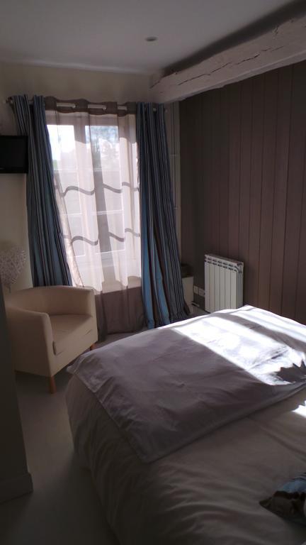 Blicourt ドメーヌ ド レニョヴァル Bed & Breakfast 部屋 写真