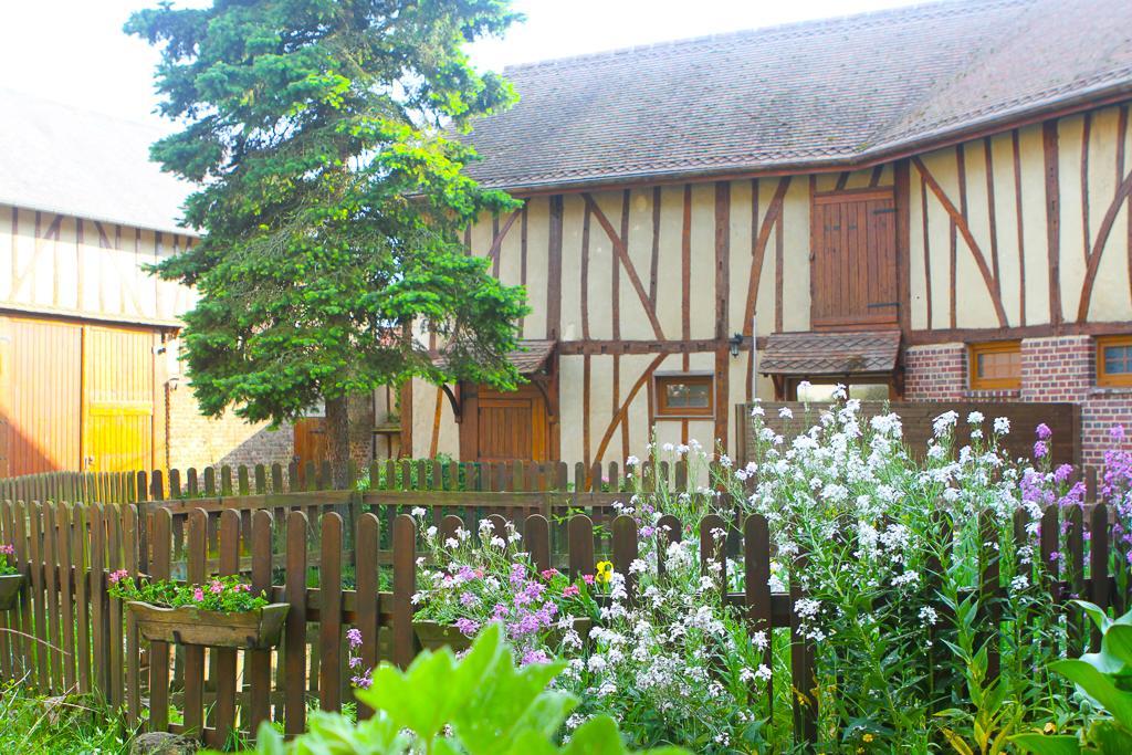 Blicourt ドメーヌ ド レニョヴァル Bed & Breakfast エクステリア 写真